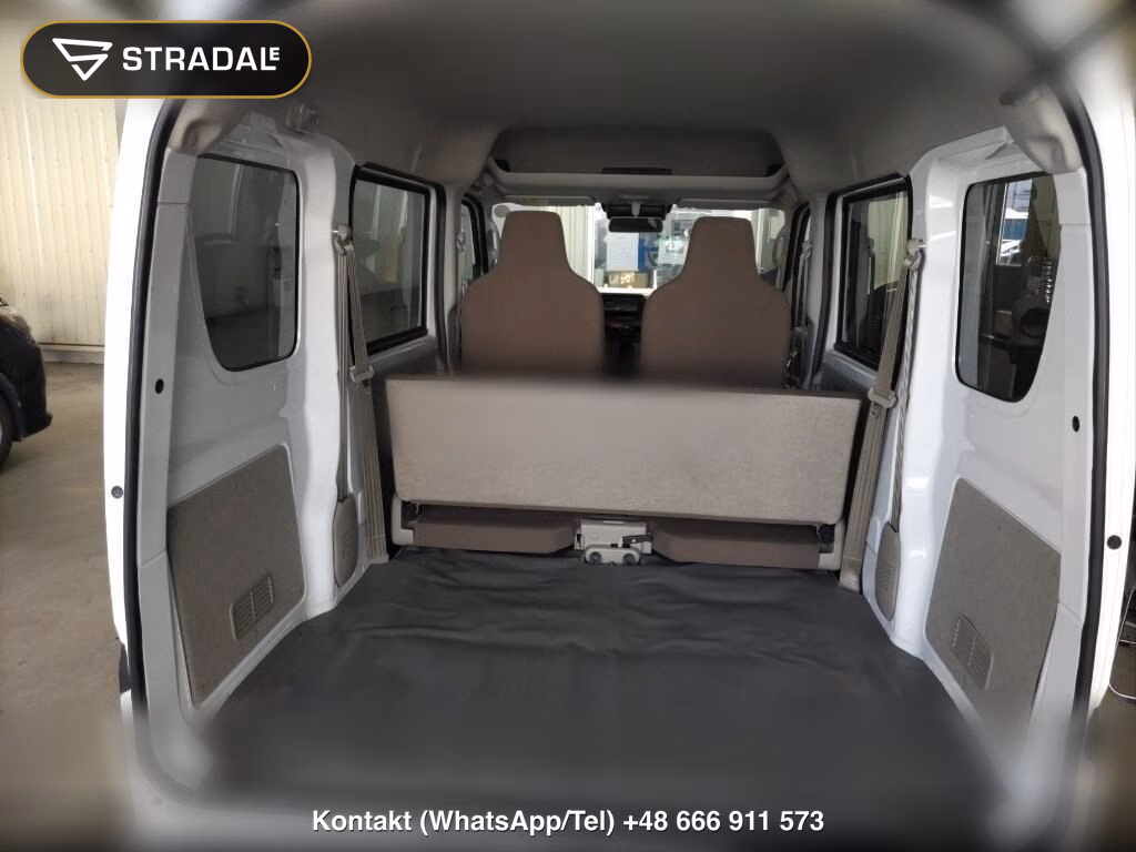 MITSUBISHI MINICAB VAN M, miniaturka 7