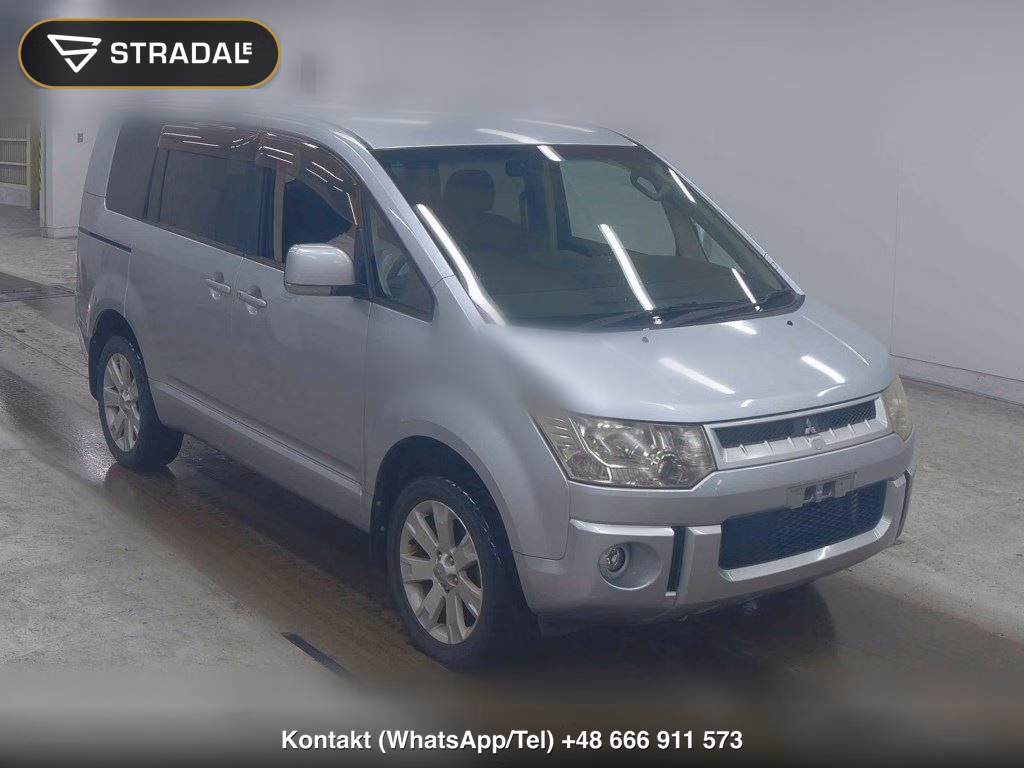 MITSUBISHI DELICA D:5 4WD G POWER PACKAGE 2009, aukcja z Japonii, zdjęcie 1