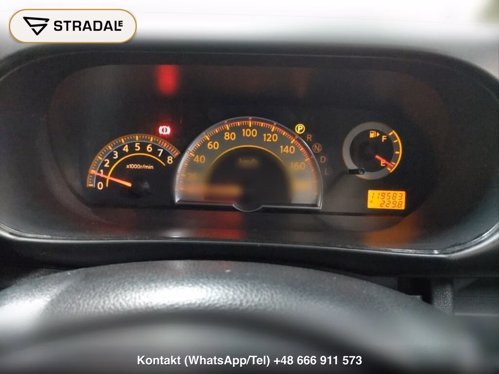 NISSAN SERENA 5D, miniaturka 7