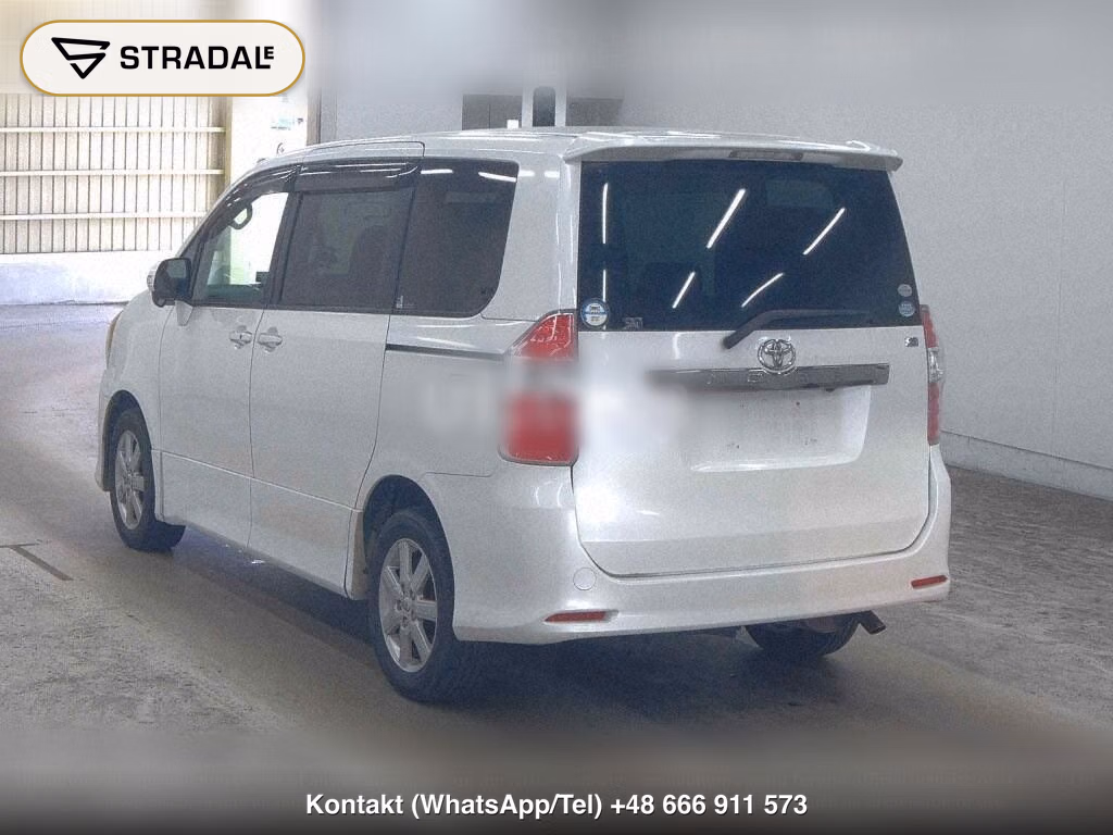 TOYOTA NOAH 4WD S, miniaturka 3