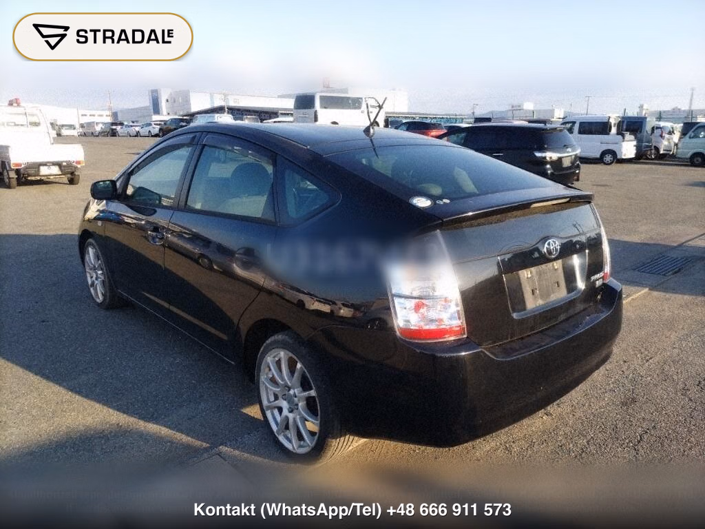 TOYOTA PRIUS 5D, miniaturka 3