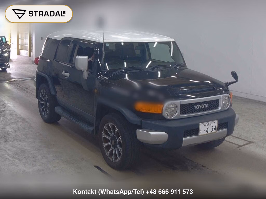 TOYOTA FJ CRUISER 4WD COLOR PACKAGE 2011, aukcja z Japonii, zdjęcie 1