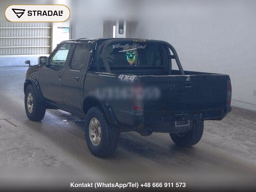 NISSAN DATSUN PICK UP 4D 4WD DOUBLE CAB AX LIMITED, miniaturka 3