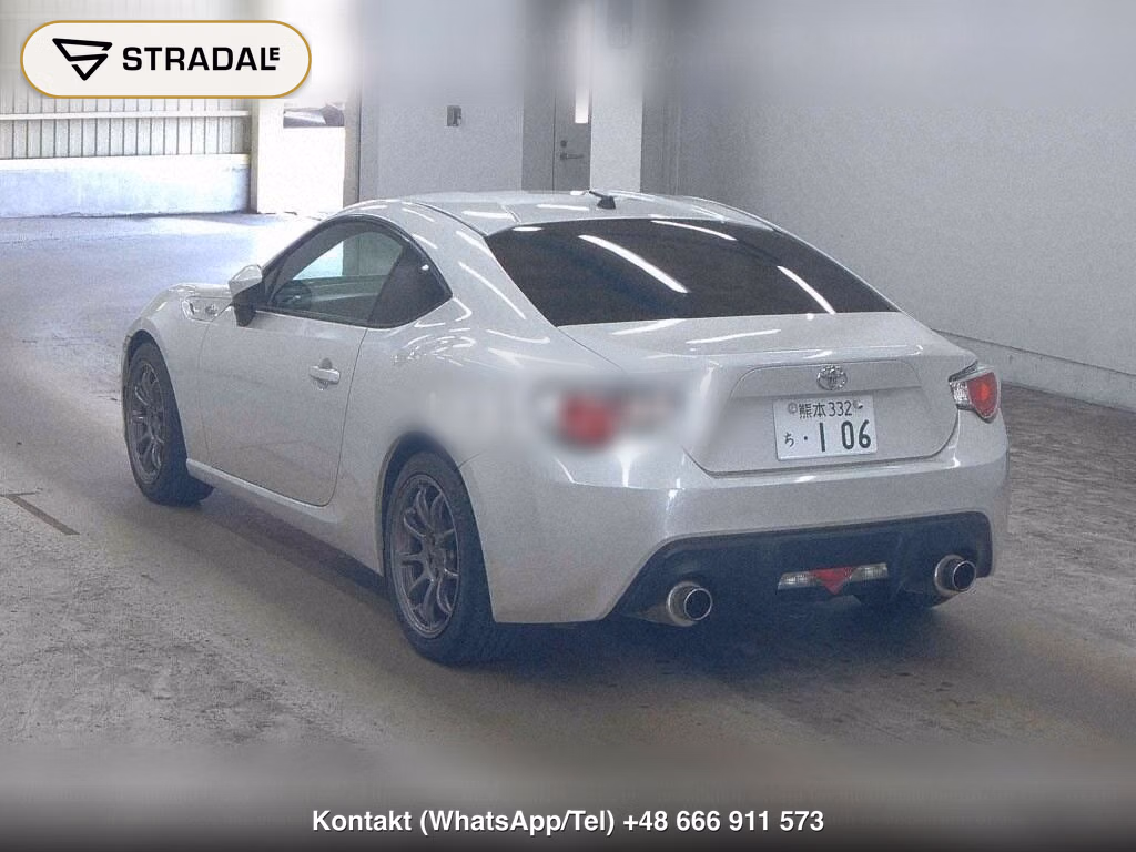 TOYOTA 86 GT, miniaturka 3