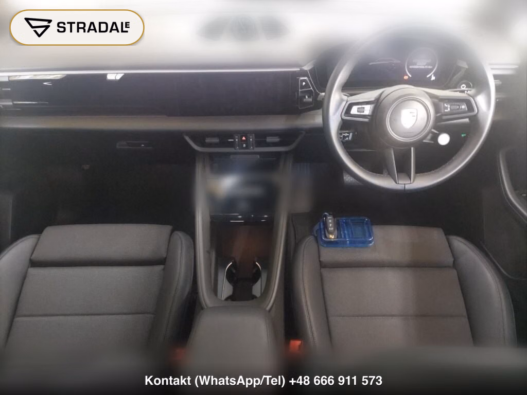 PORSCHE MACAN ELECTRIC, miniaturka 4