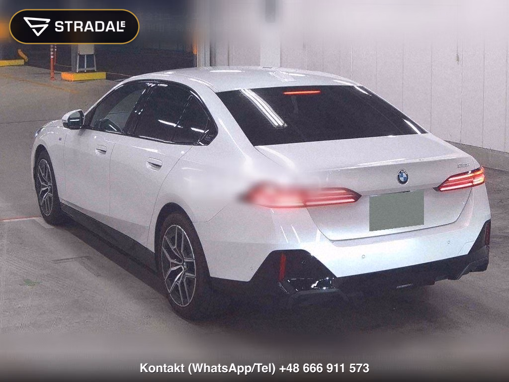 BMW 5 SERIES 4D 523I M-SPORT, miniaturka 3