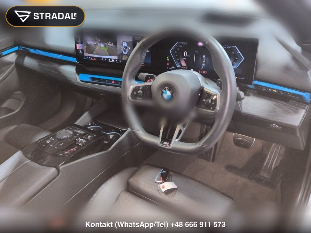 BMW 5 SERIES 4D 523I M-SPORT, miniaturka 4
