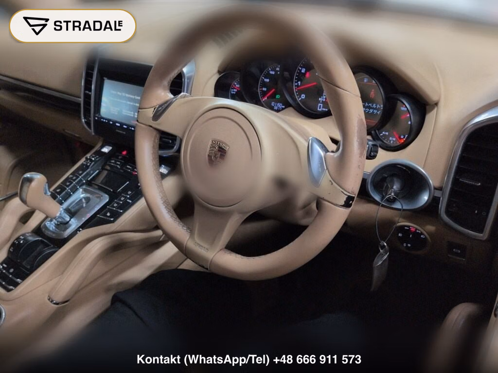 PORSCHE CAYENNE 4WD BASE GRADE, miniaturka 4