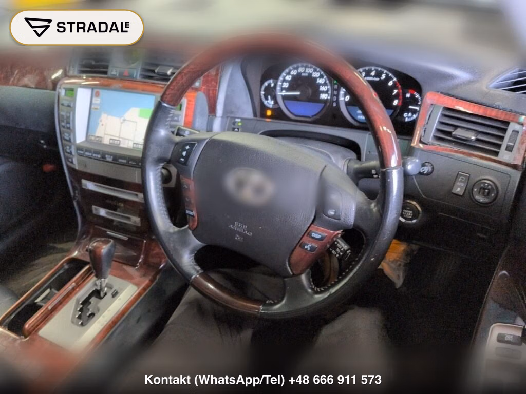 TOYOTA CROWN MAJESTA 4D C TYPE F PACKAGE, miniaturka 4