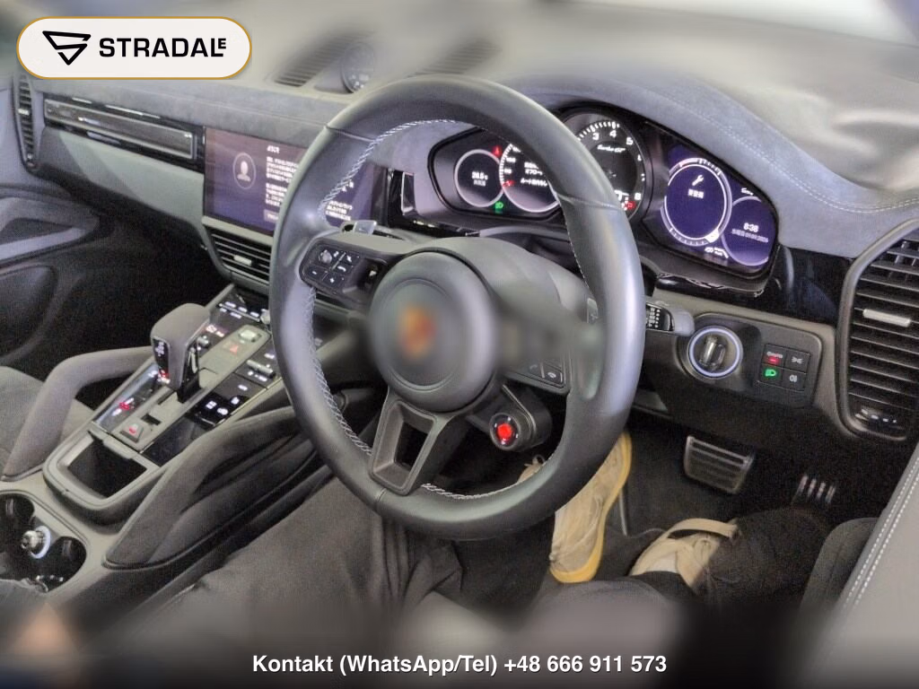 PORSCHE CAYENNE COUPE 4WD TURBO GT, miniaturka 4