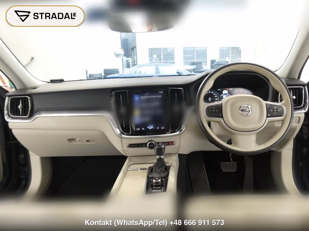 VOLVO V60 T5 MOMENTUM, miniaturka 8