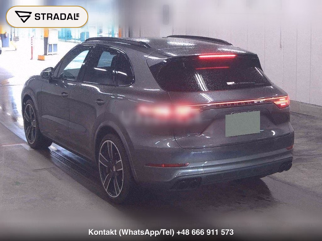 PORSCHE CAYENNE 4WD TURBO, miniaturka 3