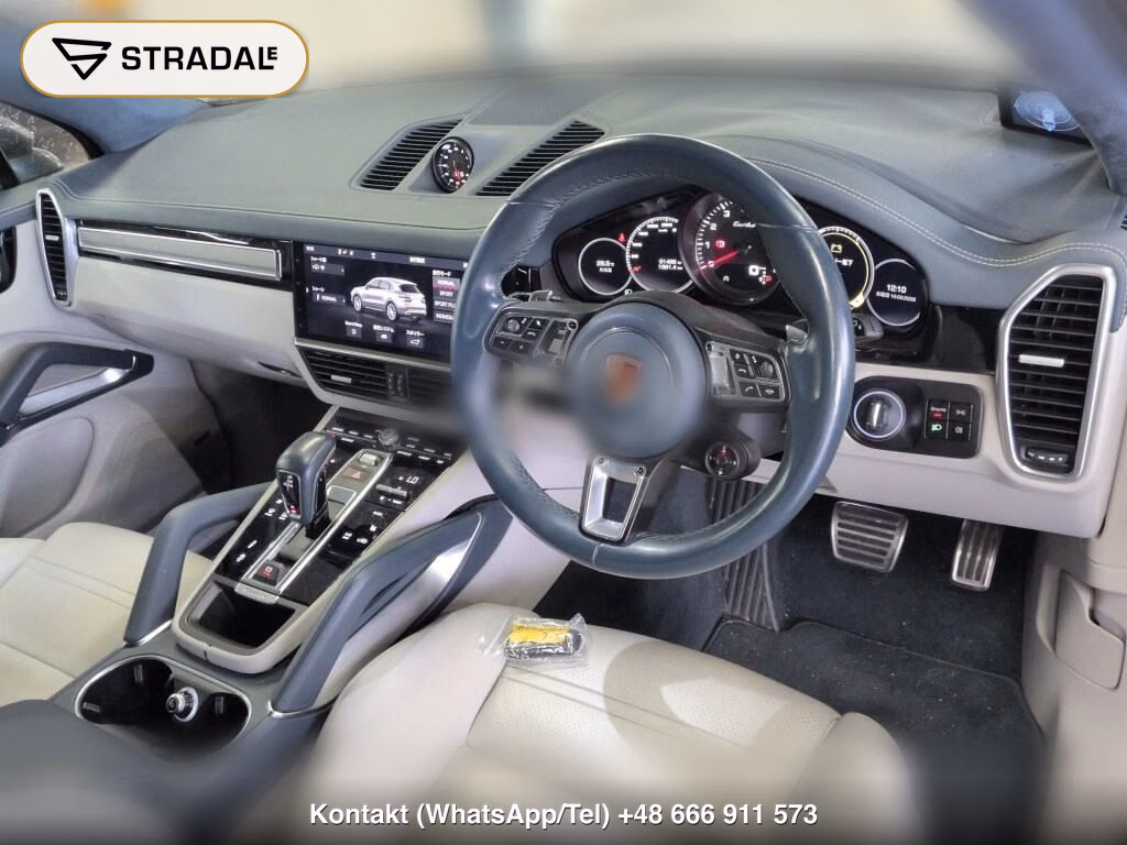 PORSCHE CAYENNE 4WD TURBO, miniaturka 4