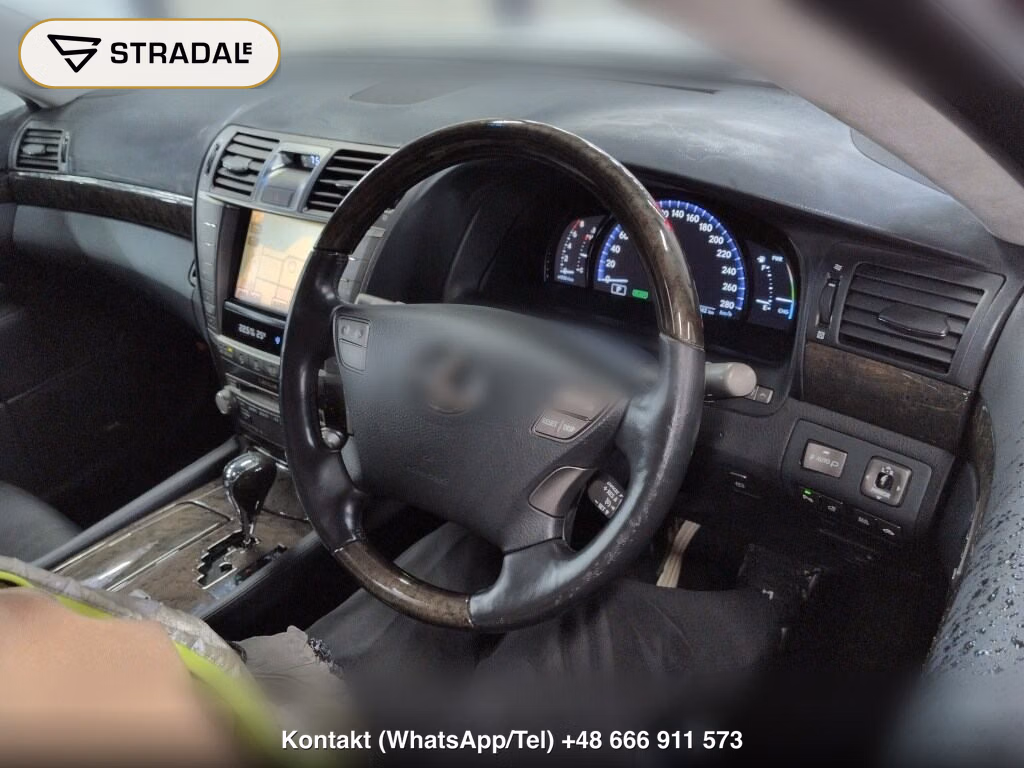 LEXUS LS 4WD LS600H VERSION S I PACKAGE, miniaturka 4