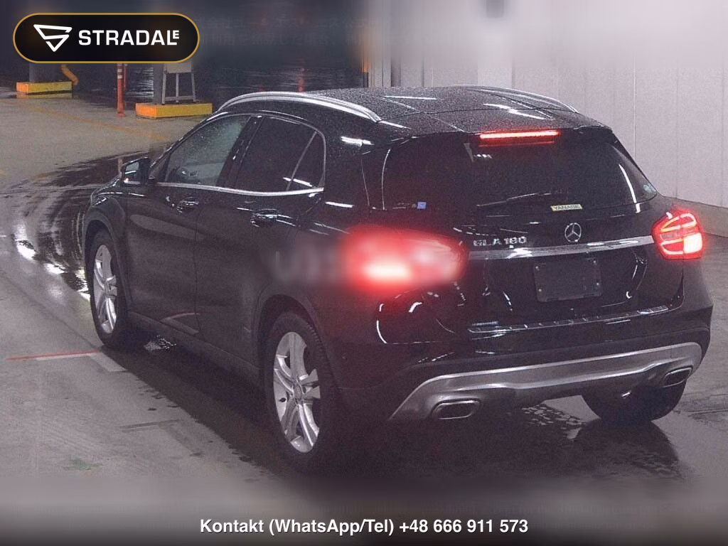 MERCEDES BENZ GLA-CLASS GLA180, miniaturka 3