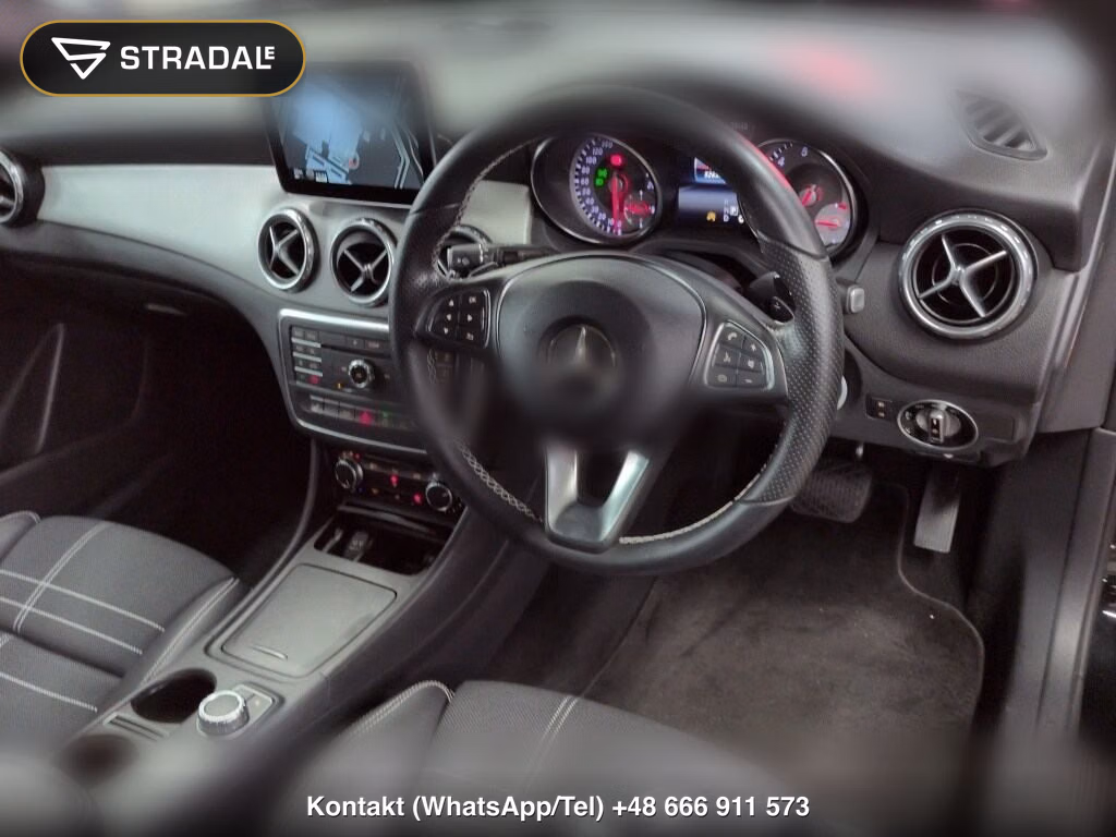 MERCEDES BENZ GLA-CLASS GLA180, miniaturka 4