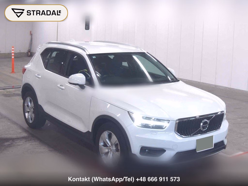 VOLVO XC40 T4 MOMENTUM 2018, aukcja z Japonii, zdjęcie 1
