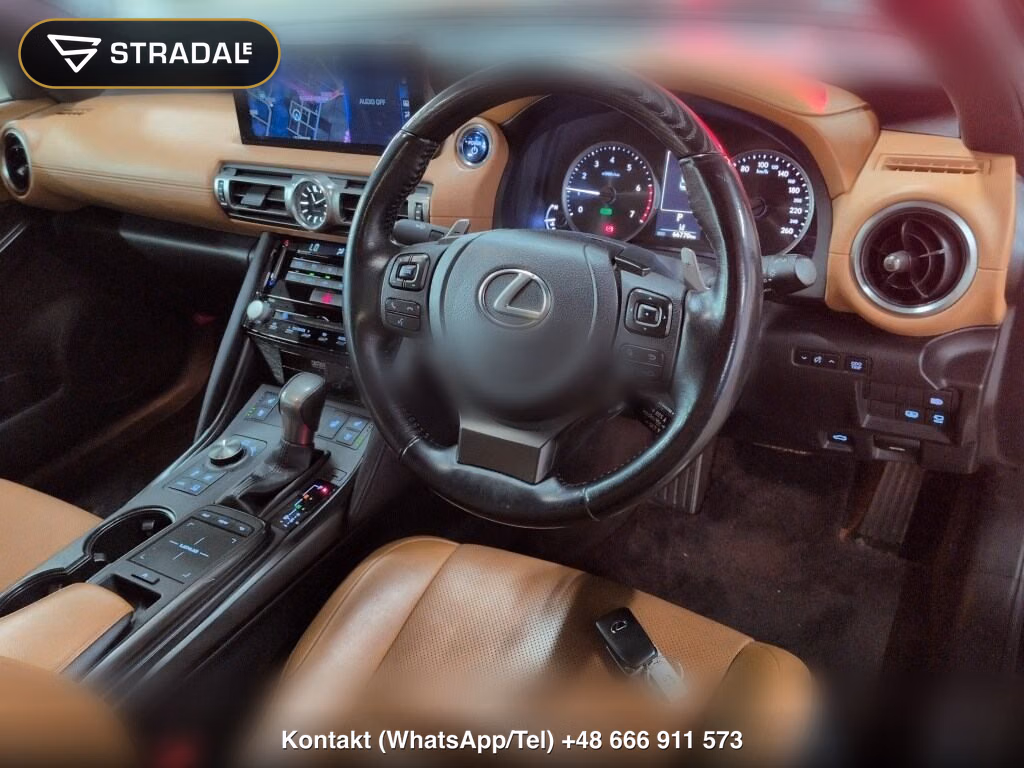 LEXUS IS 4D IS300H VERSION L, miniaturka 4