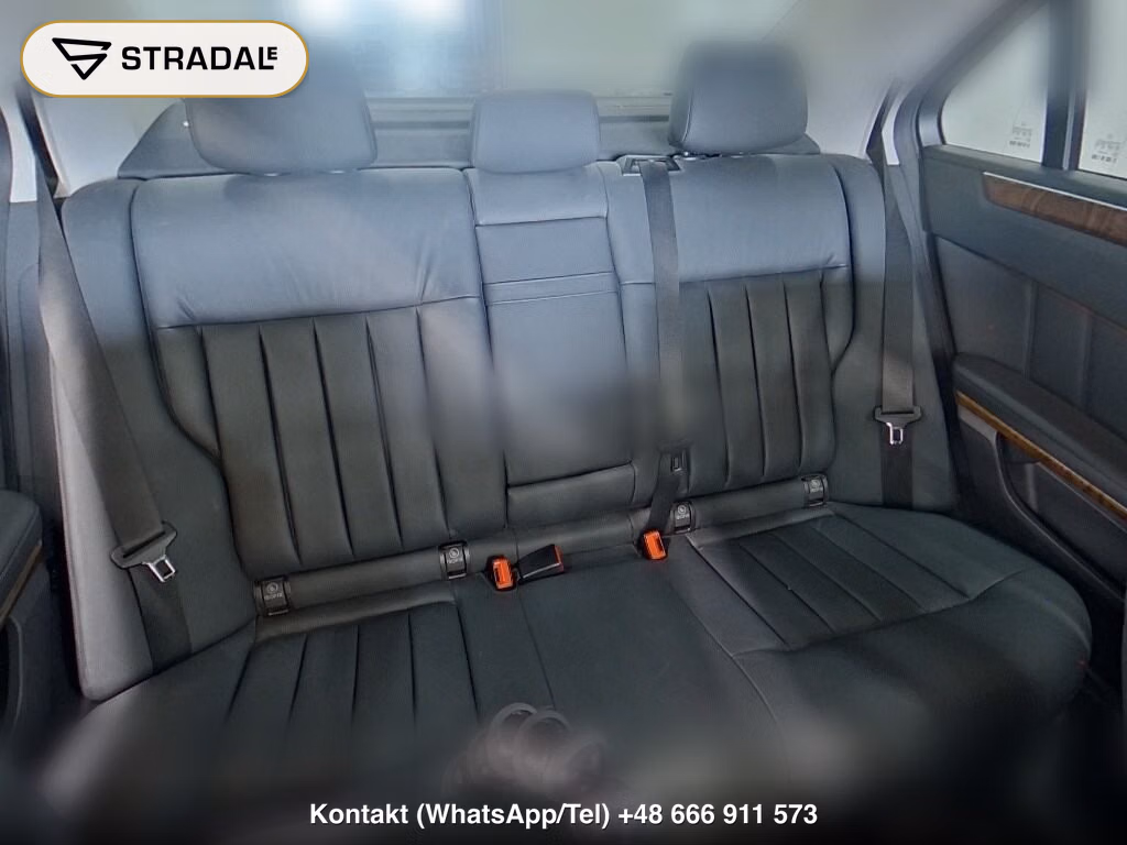 MERCEDES BENZ E-CLASS 4D E300, miniaturka 7