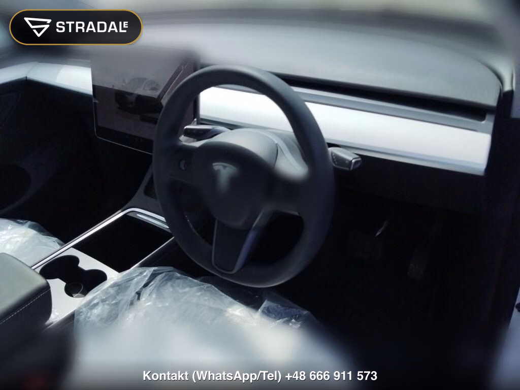 TESLA MODEL Y RWD, miniaturka 4