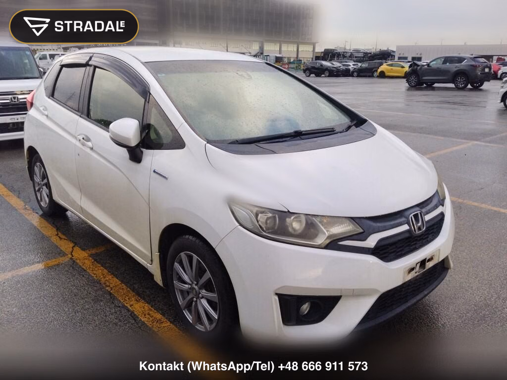 HONDA FIT HYBRID L PACKAGE 2015, aukcja z Japonii, zdjęcie 1