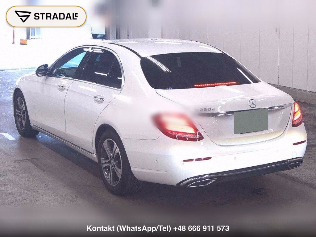 MERCEDES BENZ E-CLASS 4D E220D AVANTGARDE, miniaturka 3