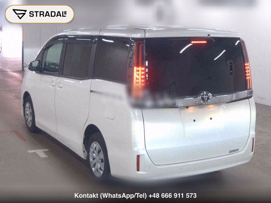 TOYOTA NOAH X, miniaturka 3