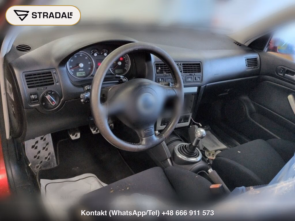 VOLKSWAGEN GOLF 3D 4WD R32, miniaturka 4