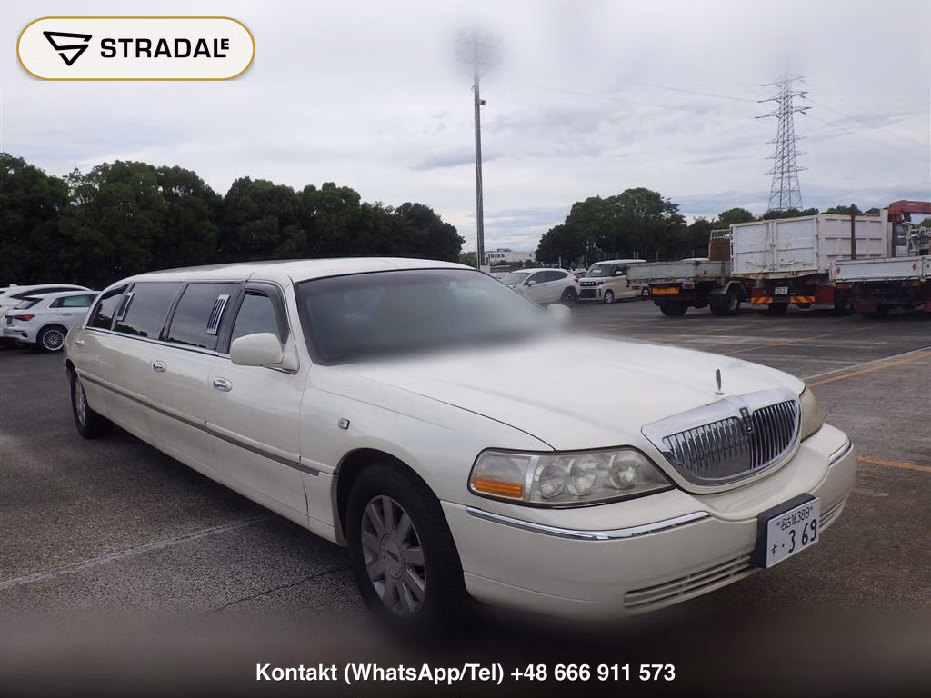 LINCOLN LIMOUSINE BASE GRADE 2010, aukcja z Japonii, zdjęcie 1