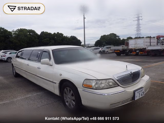 LINCOLN LIMOUSINE BASE GRADE 2010, samochód z aukcji Japonii