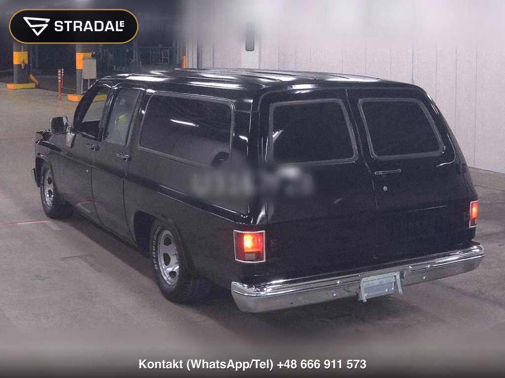 CHEVROLET SUBURBAN, miniaturka 3