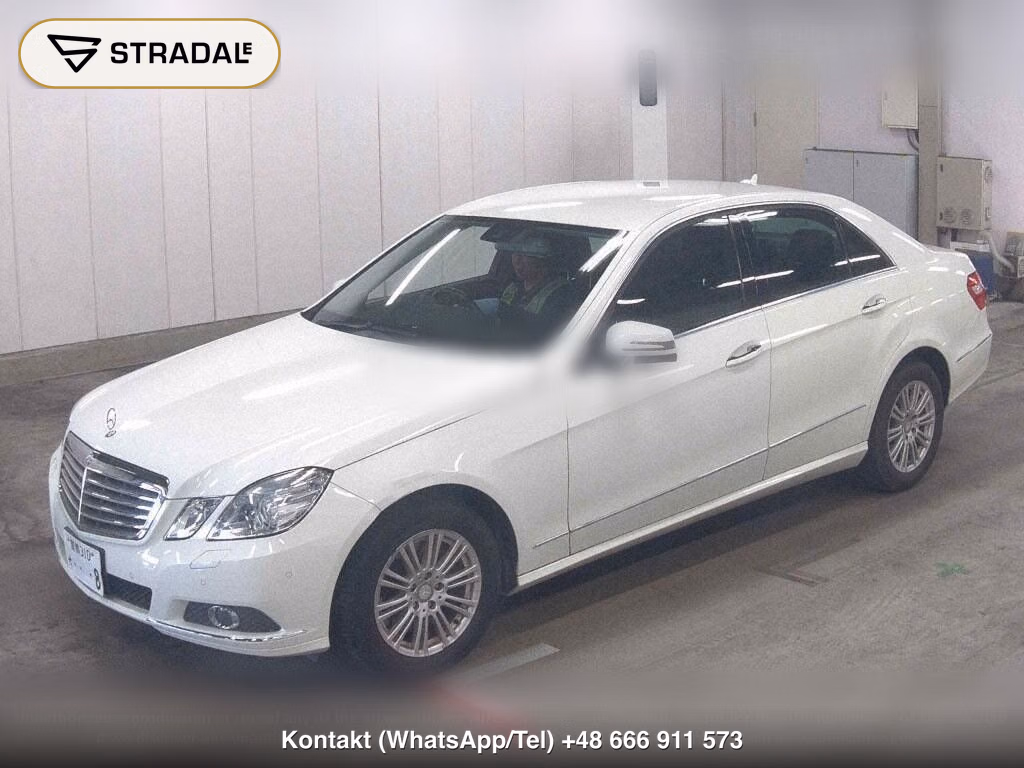 MERCEDES BENZ E-CLASS 4D E300, miniaturka 5