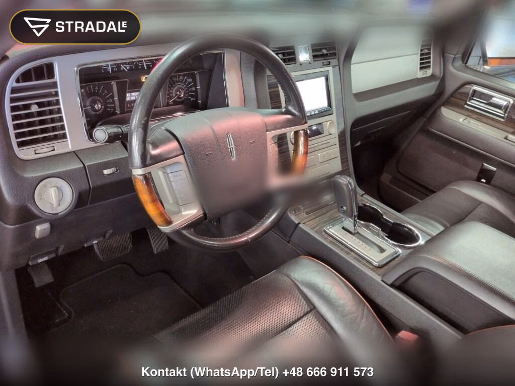 LINCOLN NAVIGATOR 4WD, miniaturka 4