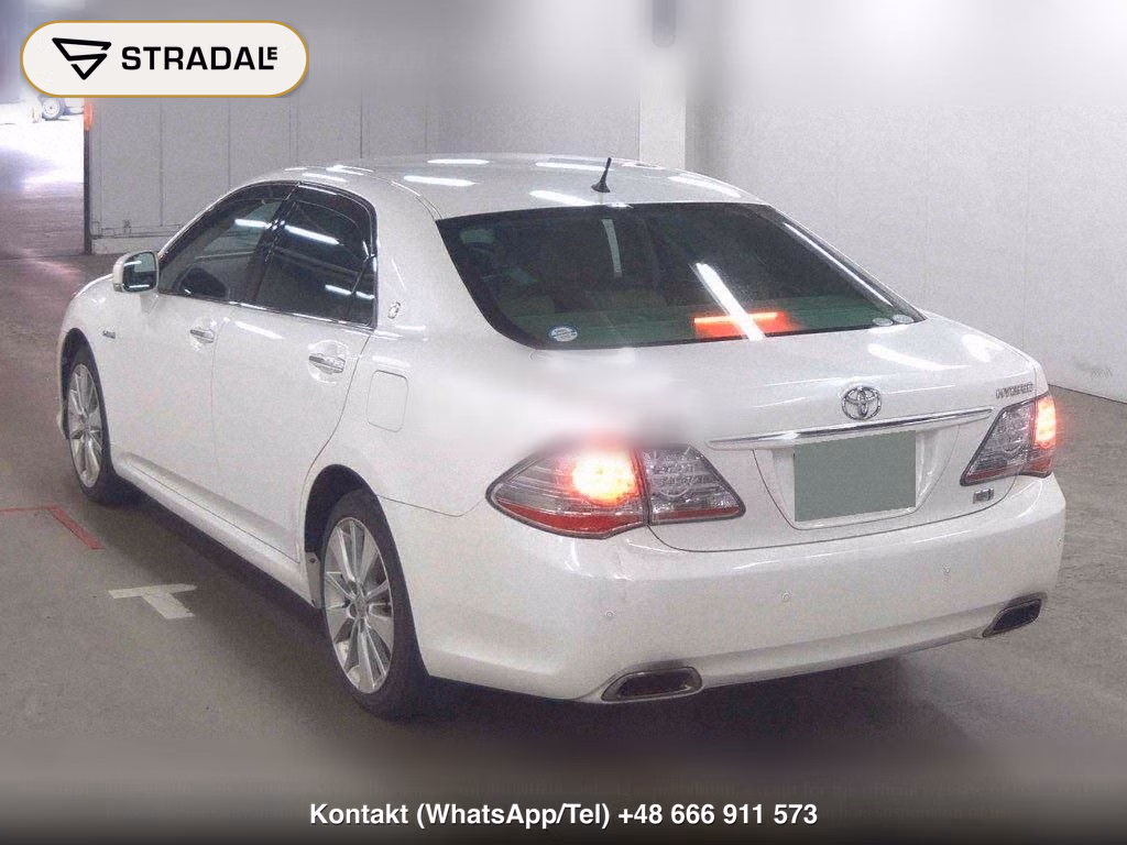 TOYOTA CROWN HYBRID STANDARD PACKAGE, miniaturka 3