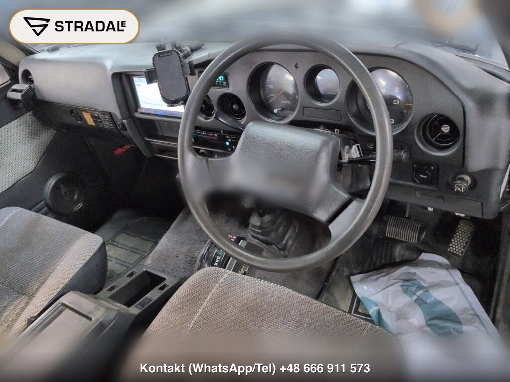 TOYOTA LAND CRUISER 60 4WD, miniaturka 4