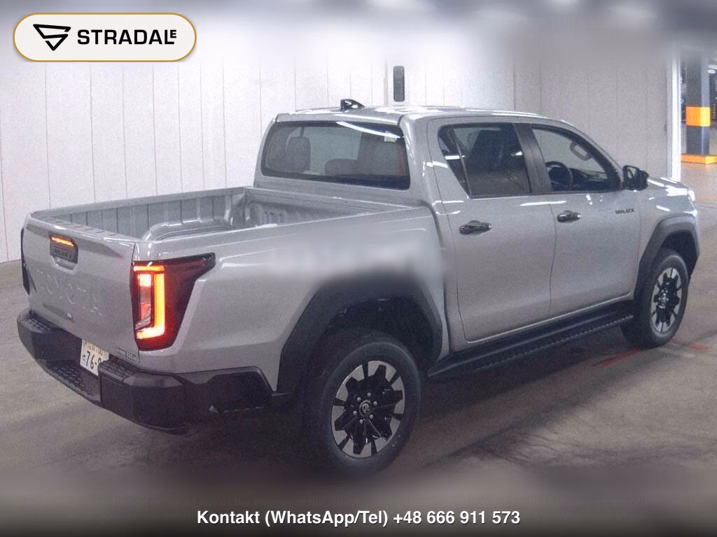 TOYOTA HILUX 4D 4WD Z, miniaturka 6