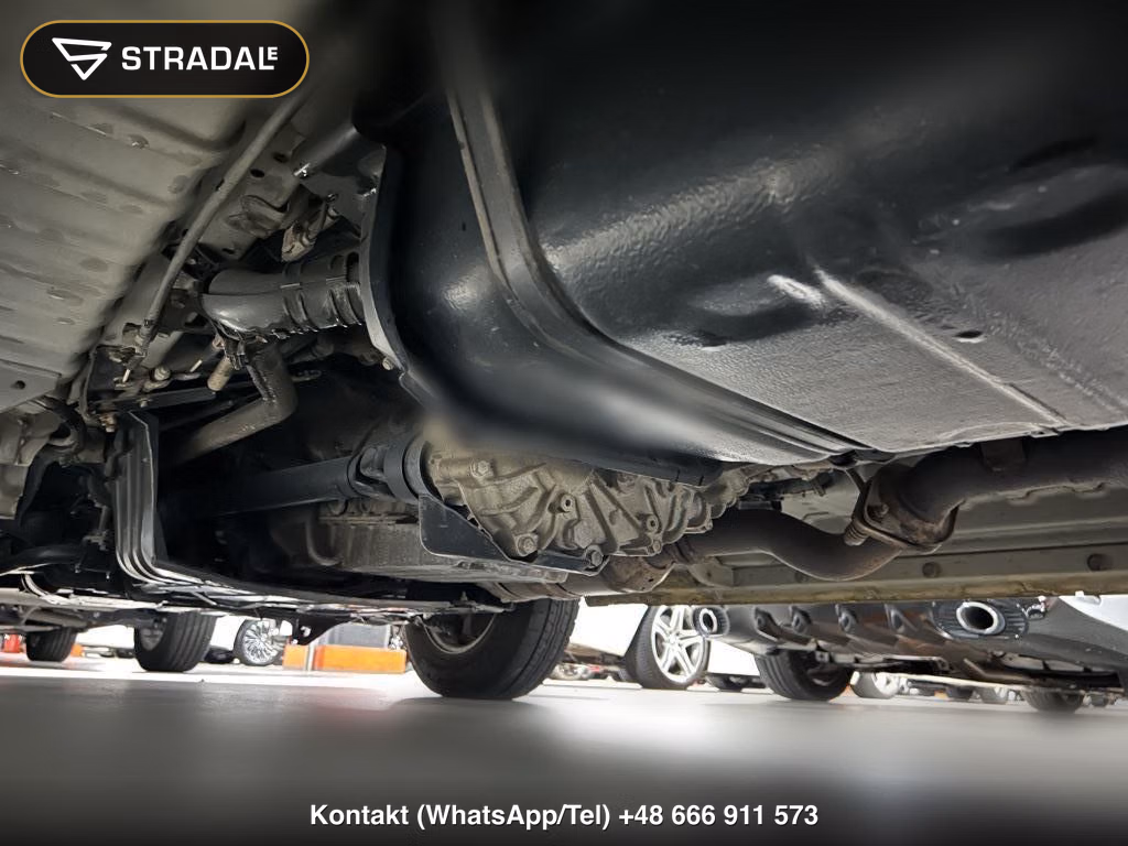 TOYOTA HIACE VAN 5D 4WD DX, miniaturka 8