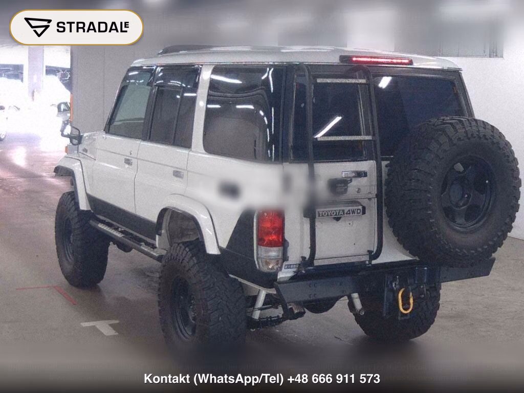 TOYOTA LAND CRUISER 70 5D 4WD ZX, miniaturka 2