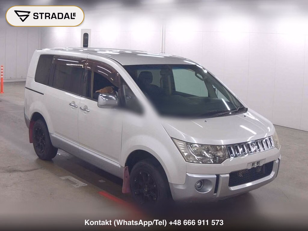 MITSUBISHI DELICA D:5 4WD G PREMIUM 2011, aukcja z Japonii, zdjęcie 1