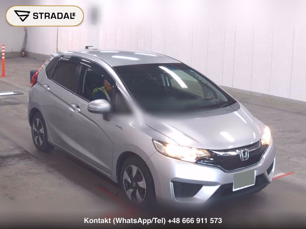 HONDA FIT HYBRID F PACKAGE 2016, aukcja z Japonii, zdjęcie 1