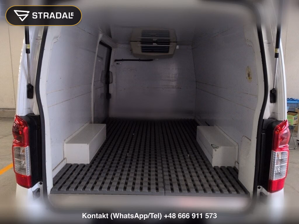 NISSAN NV350CARAVAN VAN 4D, miniaturka 4
