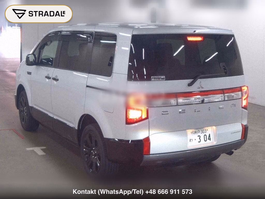 MITSUBISHI DELICA D:5 4WD CHAMONIX, miniaturka 3