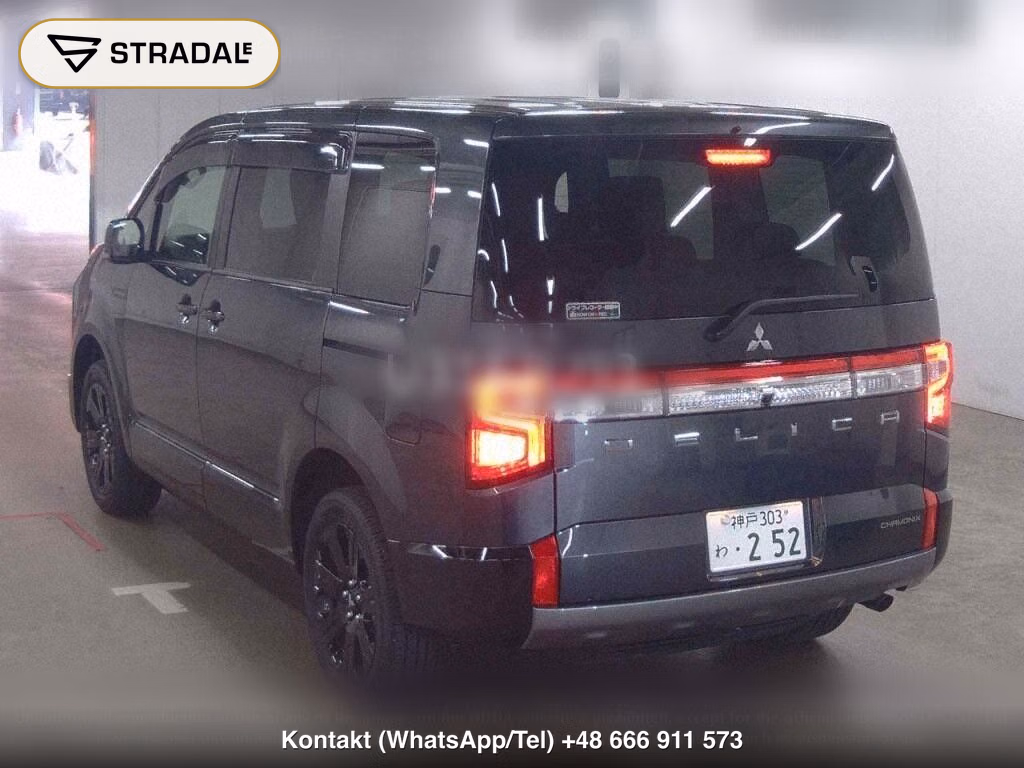 MITSUBISHI DELICA D:5 4WD CHAMONIX, miniaturka 3