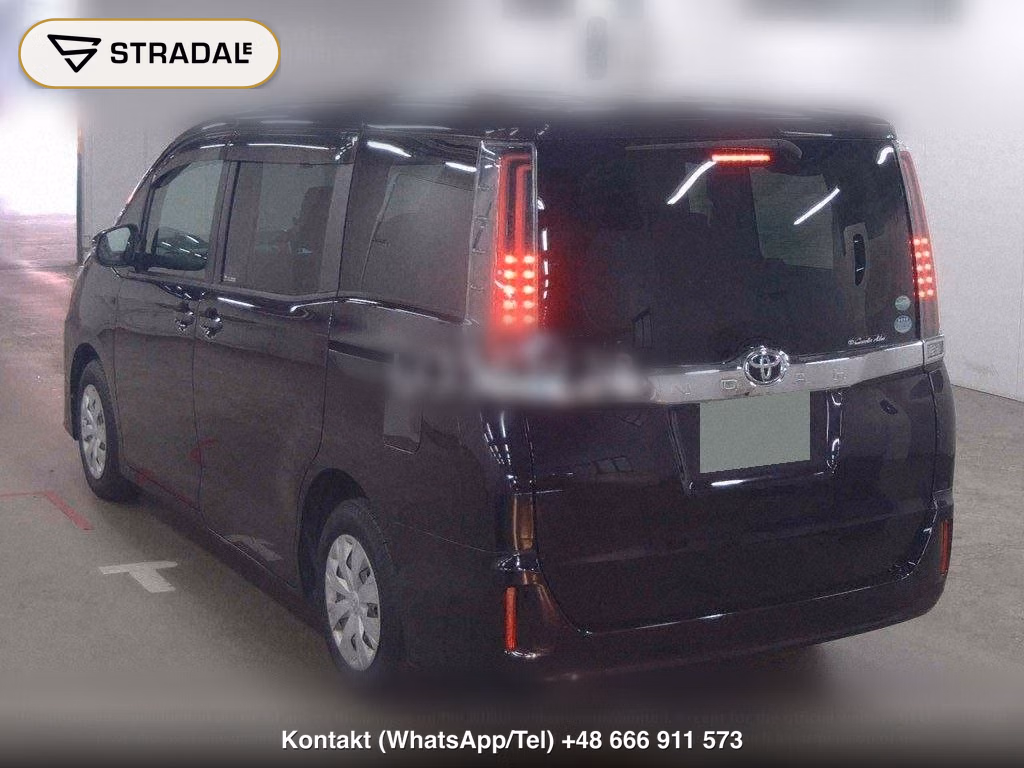 TOYOTA NOAH X, miniaturka 3