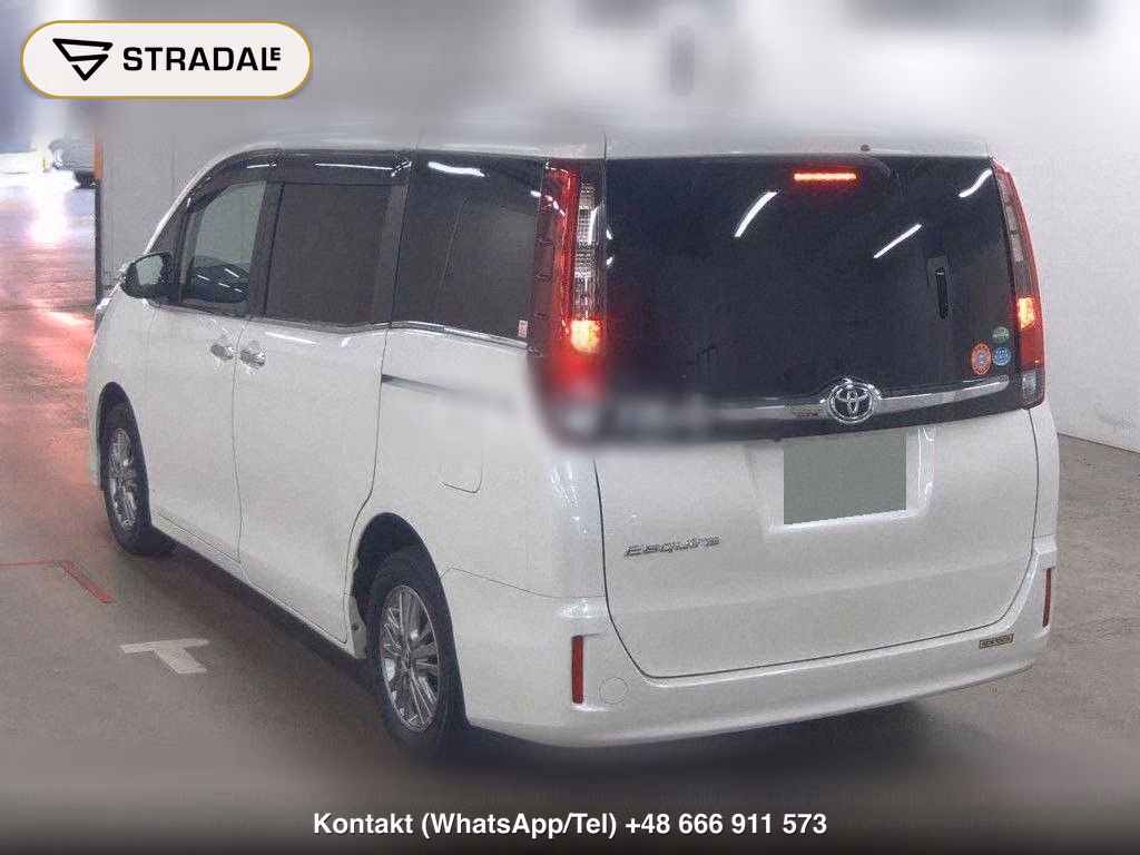 TOYOTA ESQUIRE GI, miniaturka 3