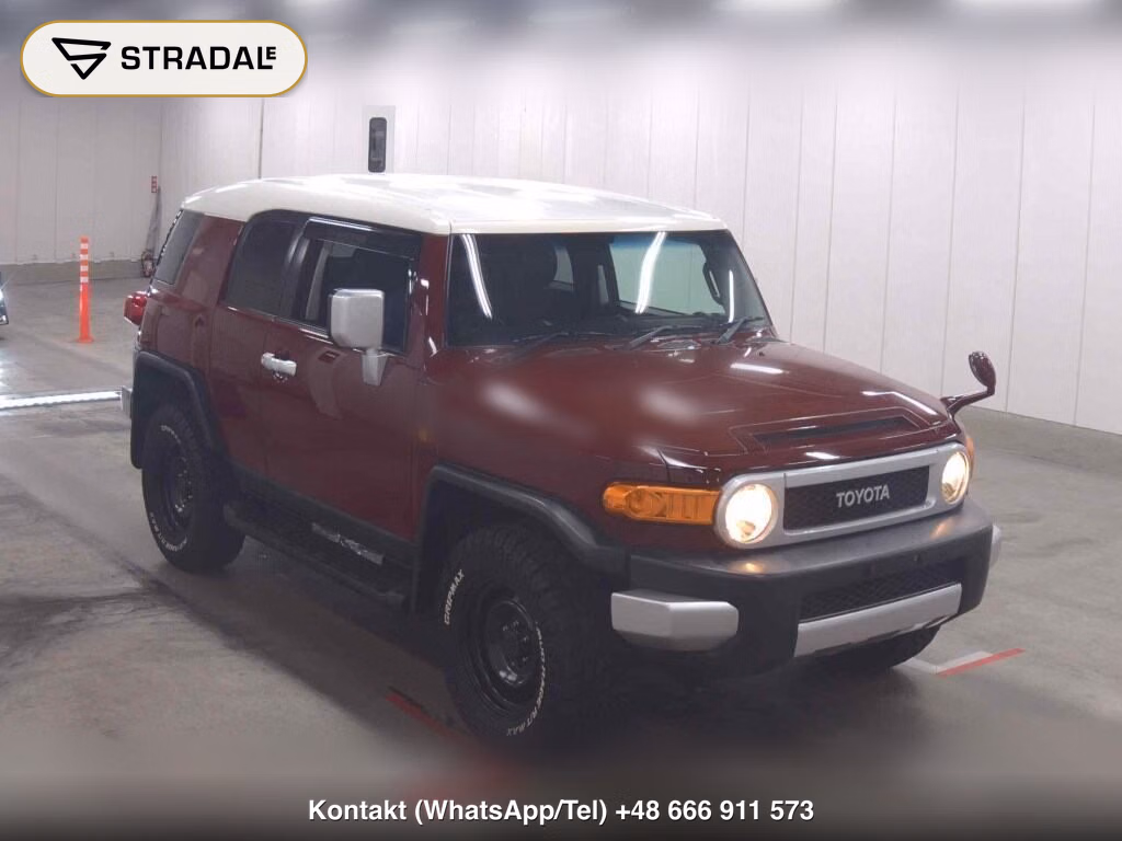 TOYOTA FJ CRUISER 4WD BASE GRADE 2011, aukcja z Japonii, zdjęcie 1