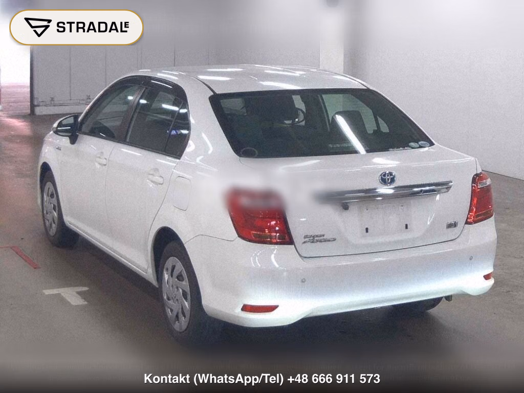 TOYOTA COROLLA AXIO HYBRID, miniaturka 3