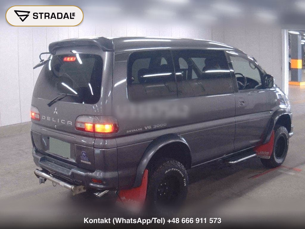 MITSUBISHI DELICA SPACE GEAR 4D 4WD CHAMONIX, miniaturka 6