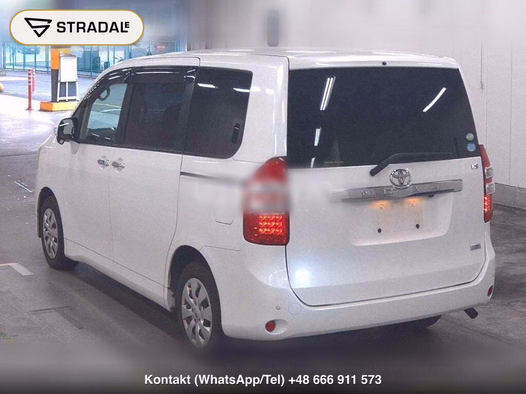 TOYOTA NOAH X SMART EDITION, miniaturka 3