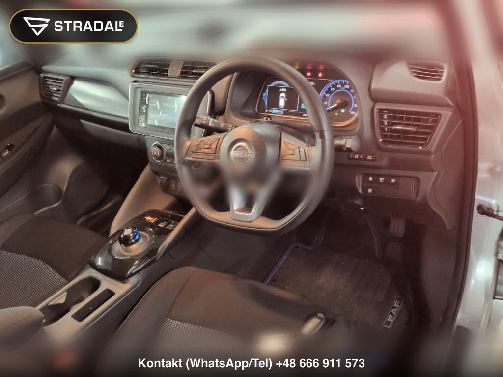 NISSAN LEAF S, miniaturka 4